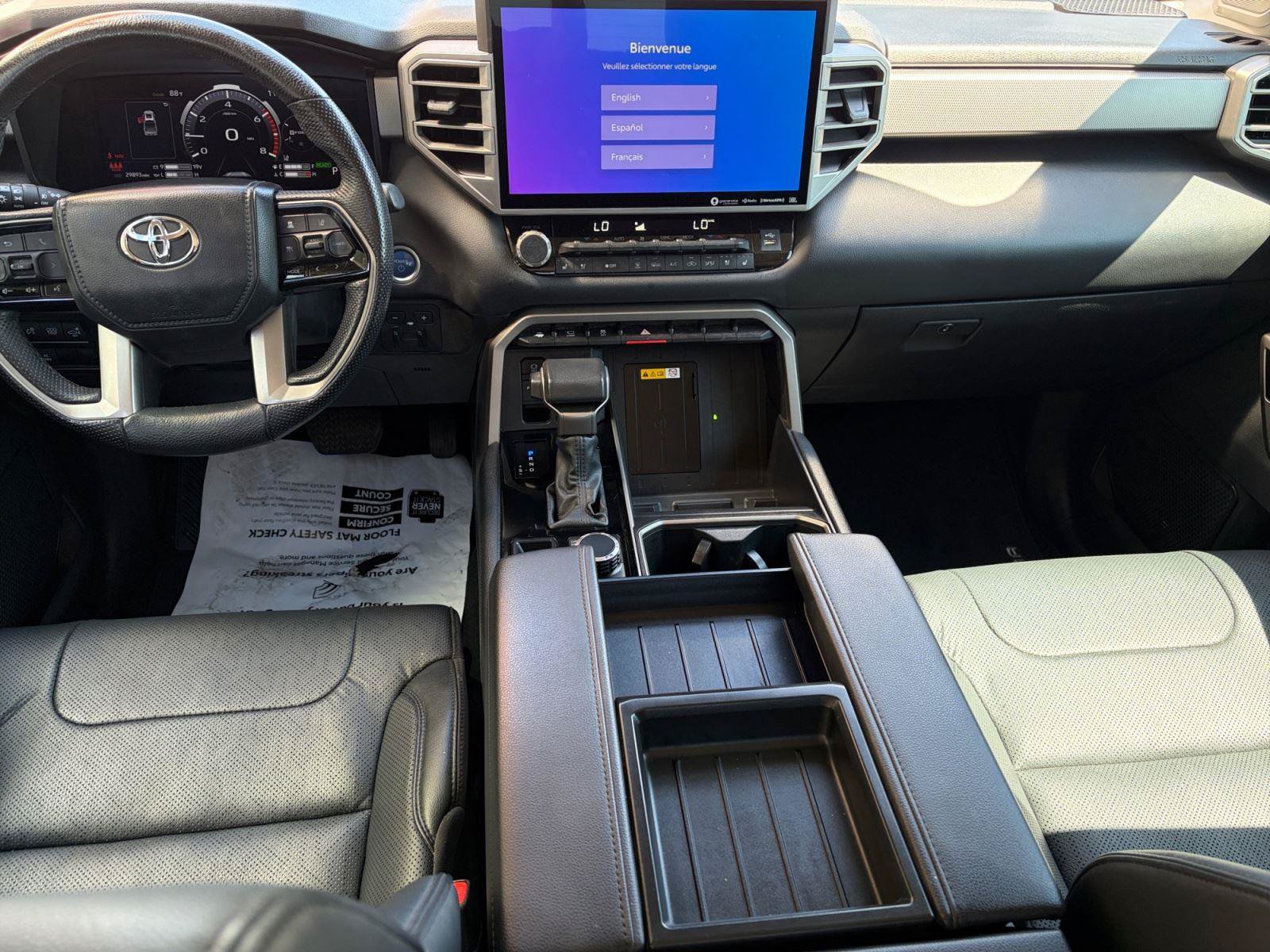 Used 2024 Toyota Tundra Limited AWD/4WD image 10