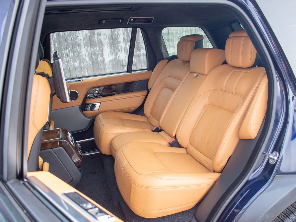 Used 2020 Land Rover Range Rover Long Wheelbase Autobiography image 35