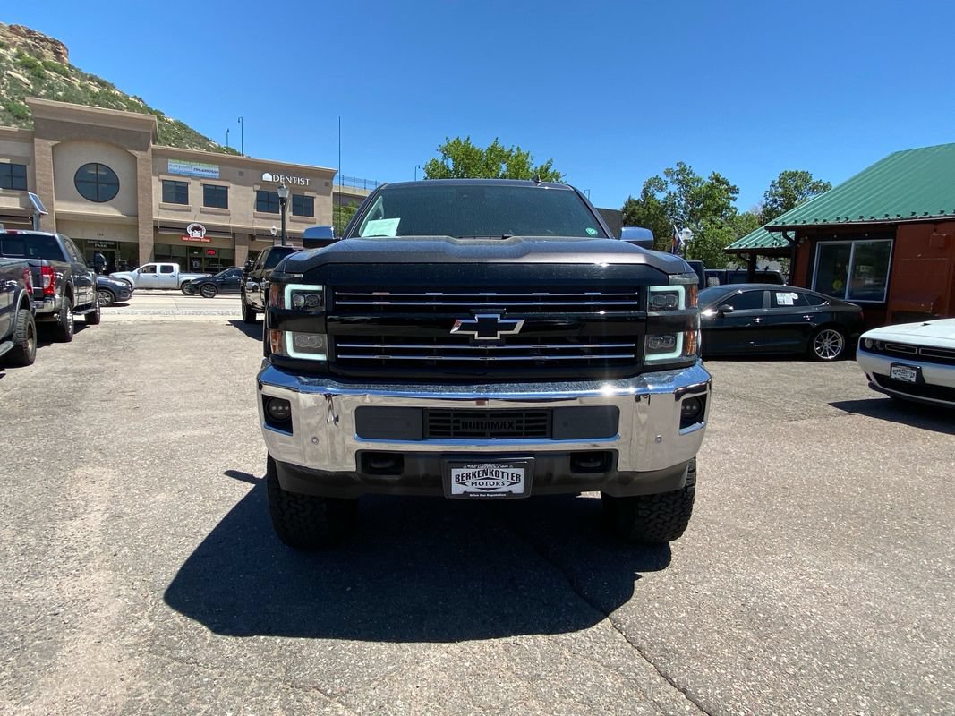 Used 2015 Chevrolet Silverado 2500 LTZ w/ Duramax Plus Package AWD/4WD image 10