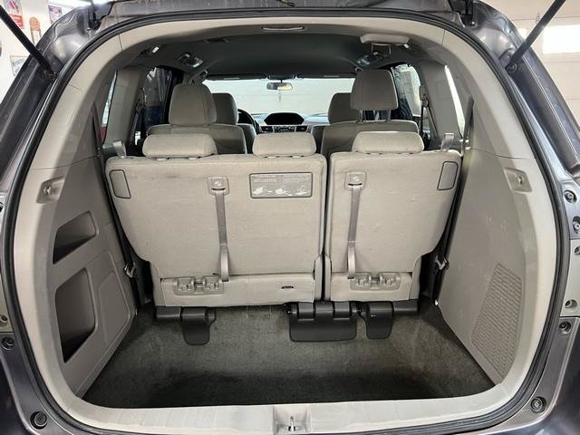 Used 2015 Honda Odyssey EX image 9