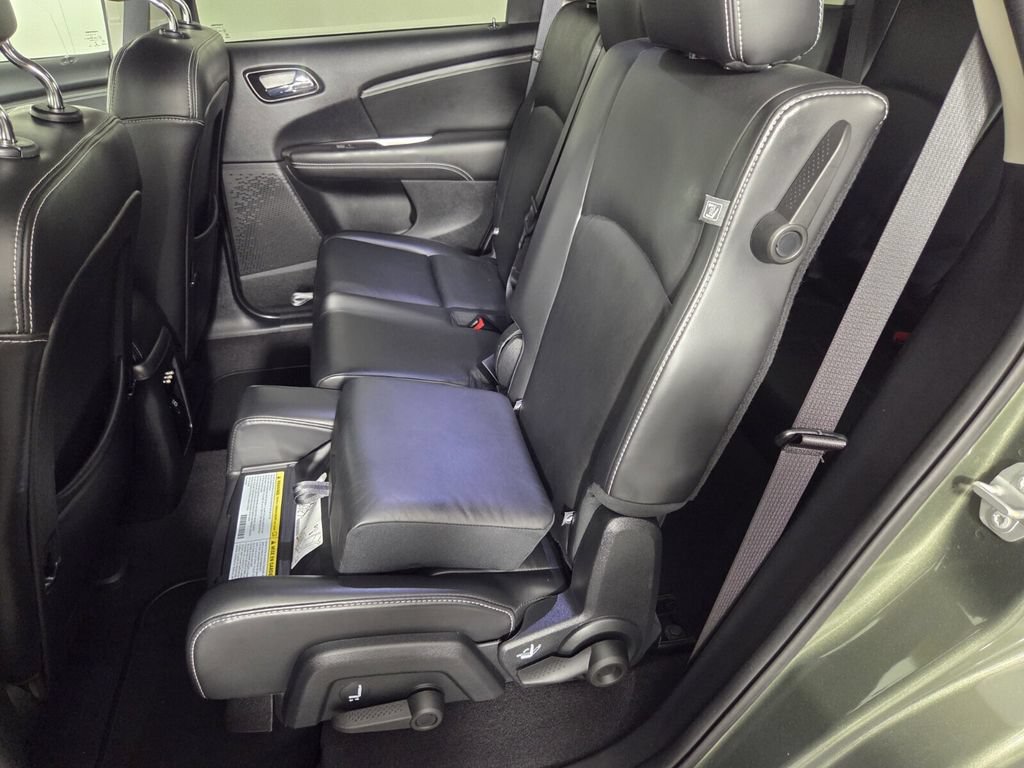 Used 2018 Dodge Journey Crossroad FWD image 26