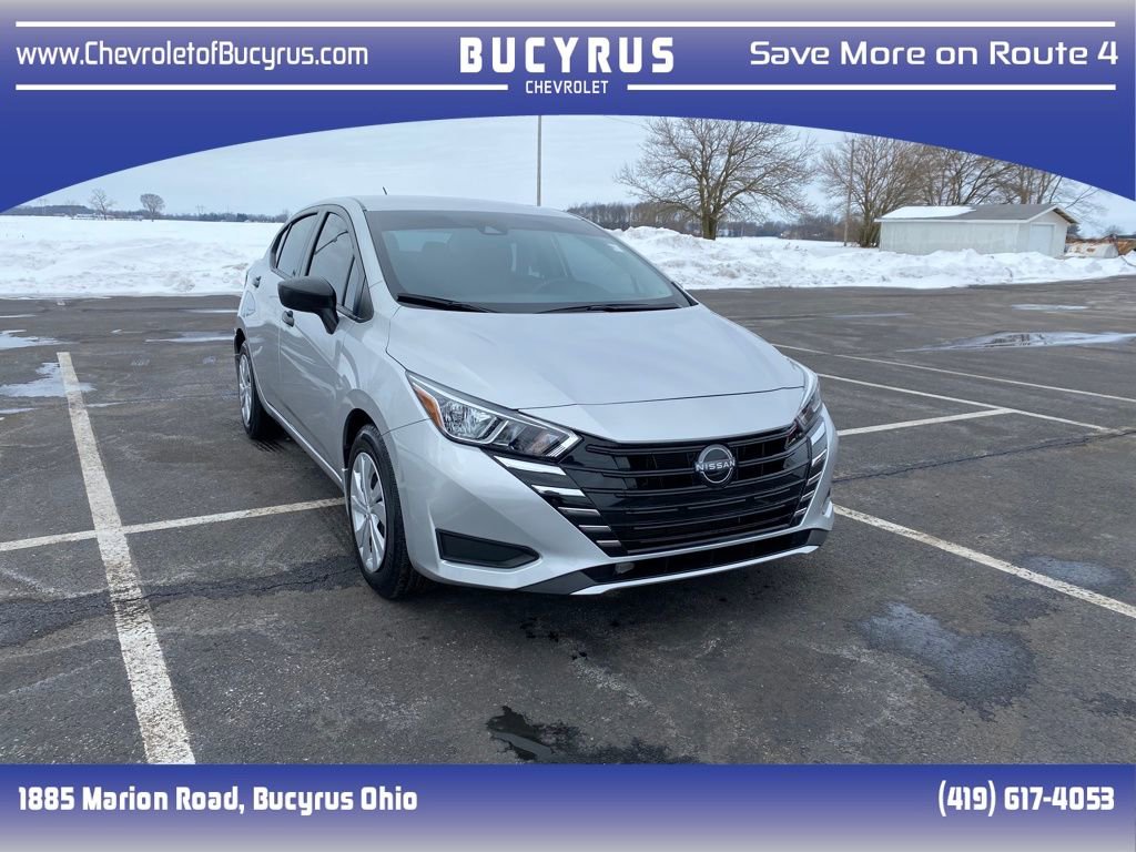 Used 2024 Nissan Versa S w/ Trunk Package