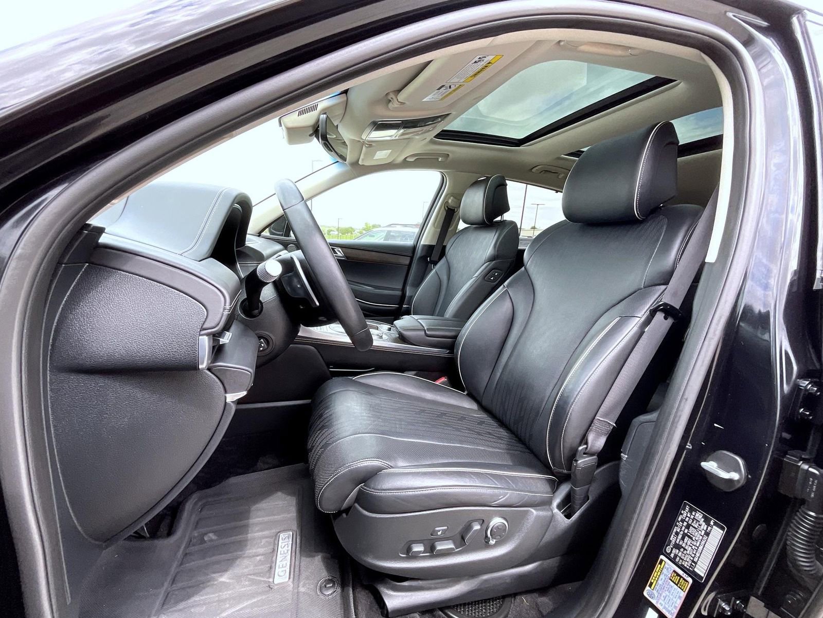 Used 2021 Genesis GV80 2.5T w/ Prestige Package 04 AWD/4WD image 11