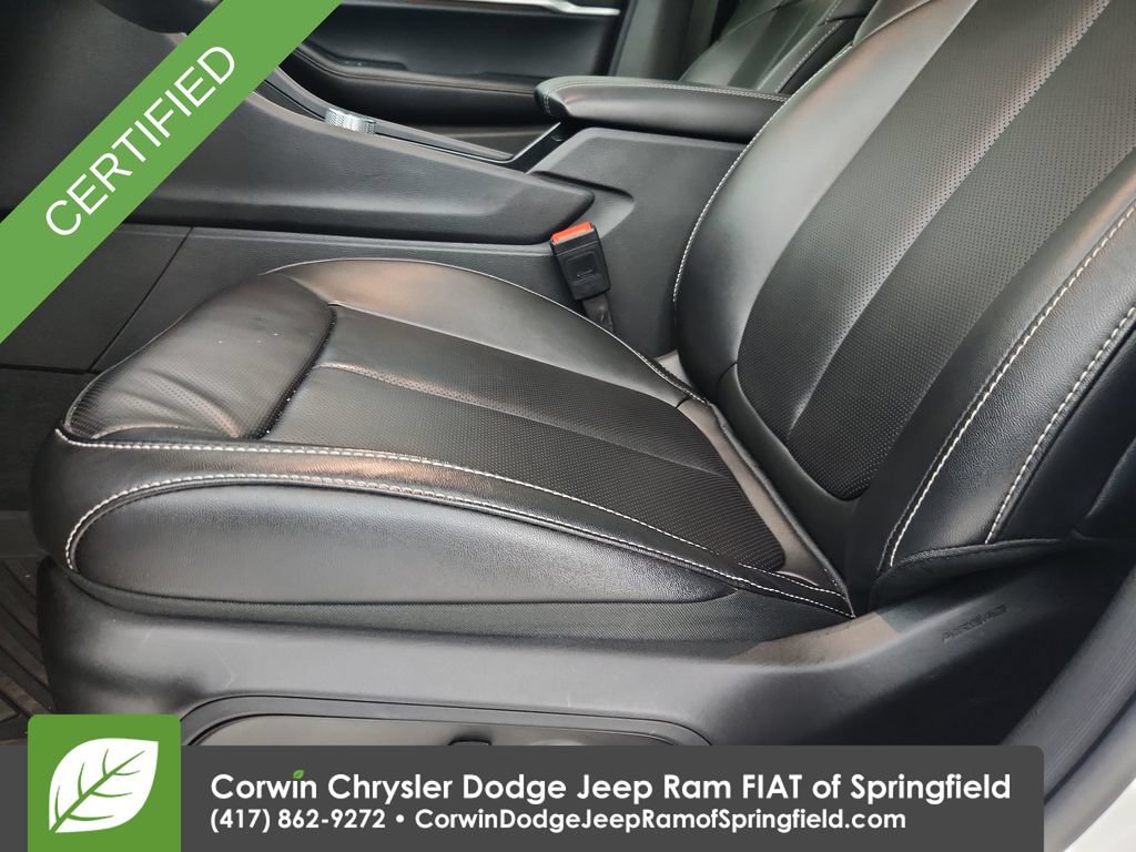 Used 2024 Jeep Grand Cherokee Limited w/ Luxury Tech Group II AWD/4WD image 19
