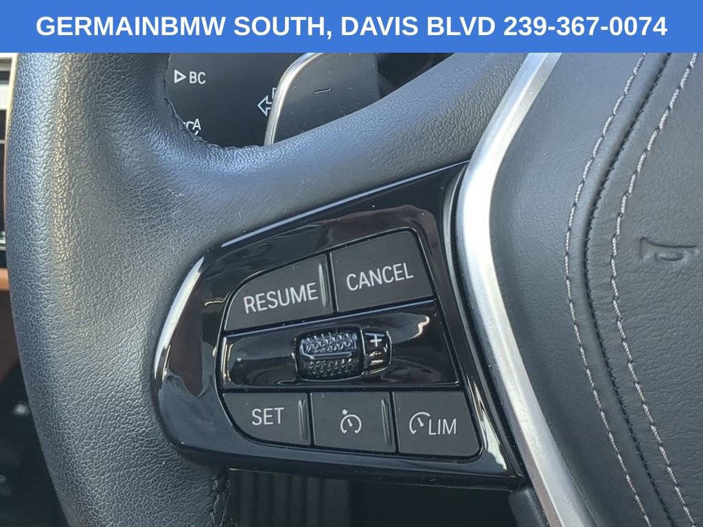 Used 2023 BMW 530e w/ Convenience Package image 27