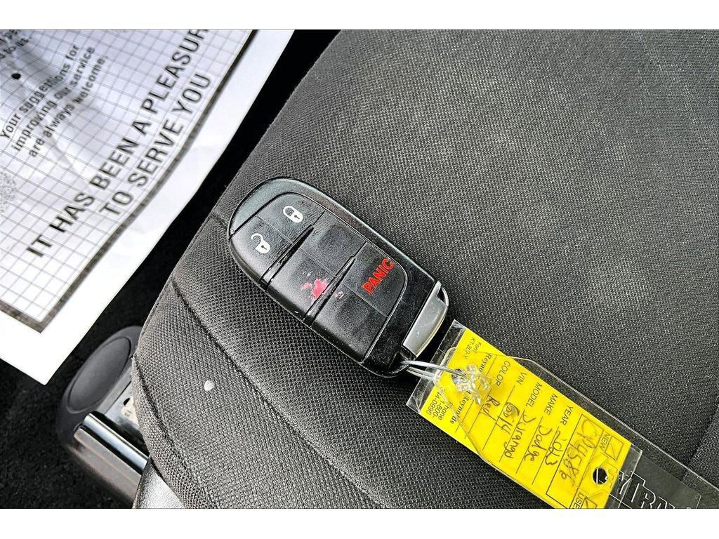 Used 2023 Dodge Durango SXT image 12