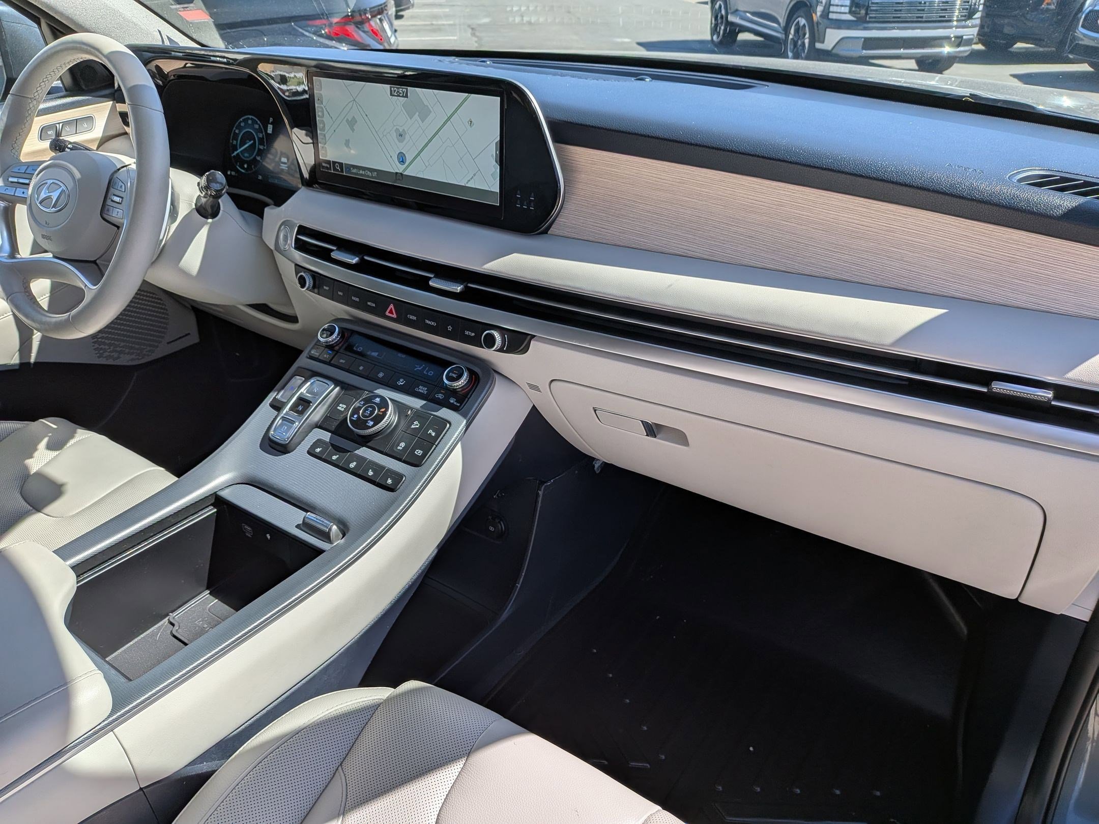 Used 2023 Hyundai Palisade Limited image 34