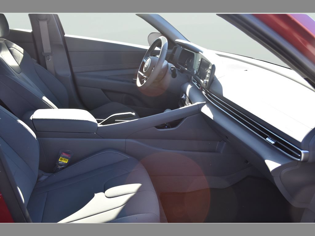 New 2026 Hyundai Elantra Sport FWD image 14