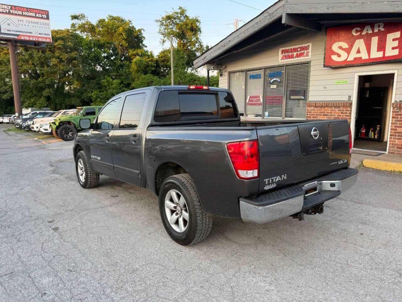 Used 2008 Nissan Titan SE RWD image 3