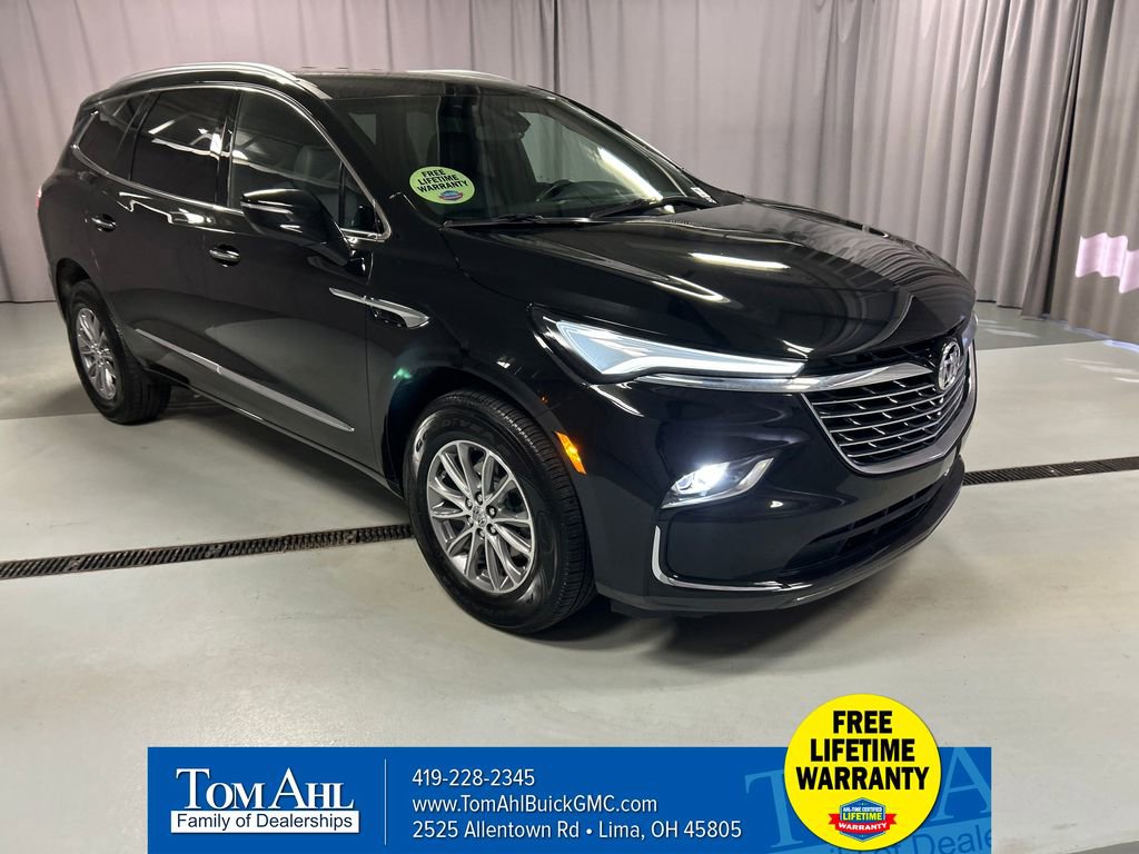 Used 2024 Buick Enclave Essence w/ LPO, Cargo Package image 1