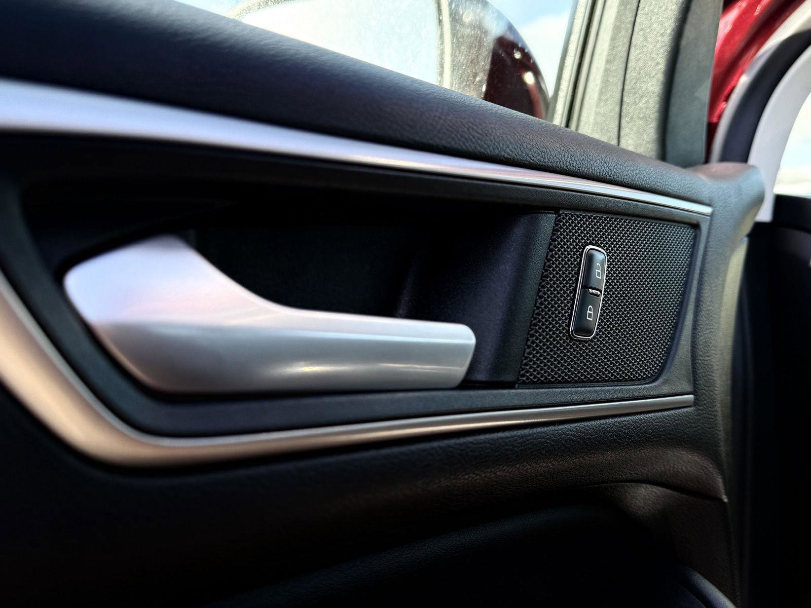 Used 2022 Ford Edge SEL w/ Convenience Package image 15