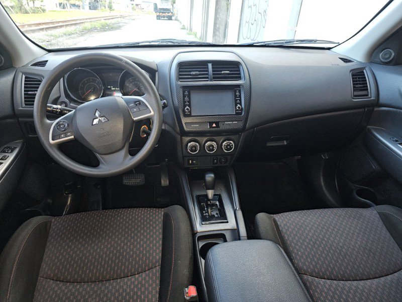 Used 2018 Mitsubishi Outlander Sport ES image 27