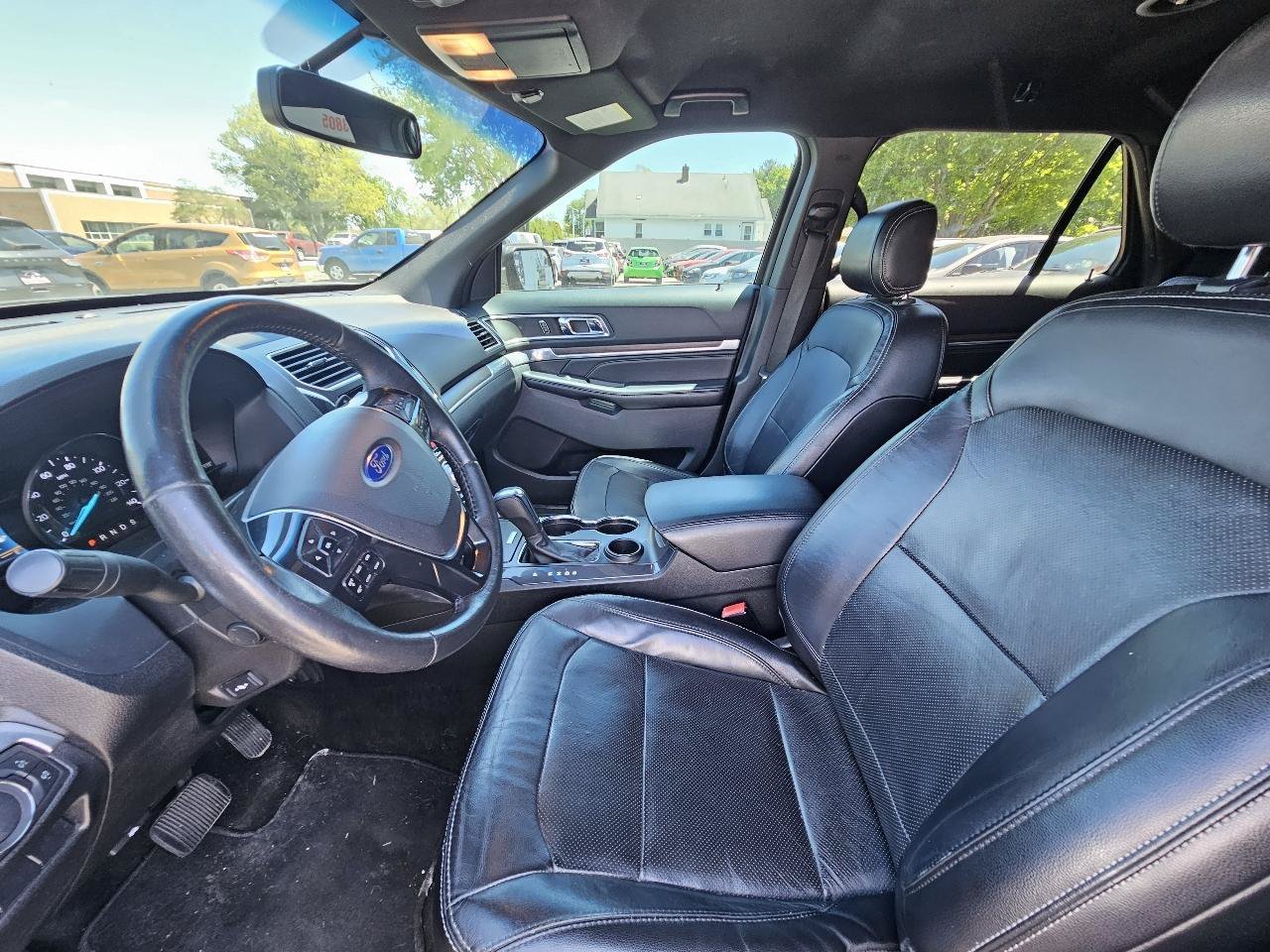 Used 2016 Ford Explorer Limited FWD image 19