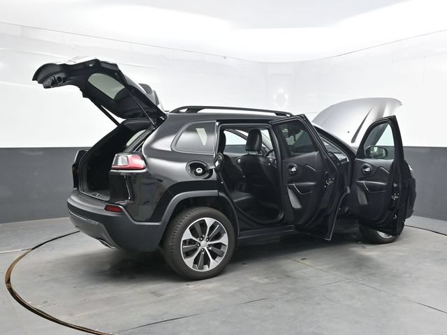 Used 2022 Jeep Cherokee Limited w/ Elite Package AWD/4WD image 38