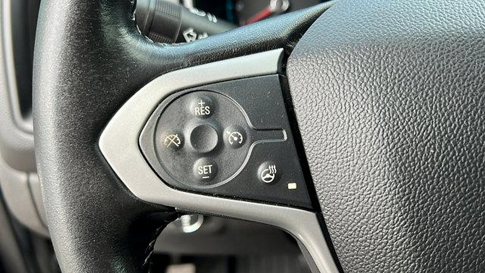 Used 2021 Chevrolet Colorado ZR2 image 25