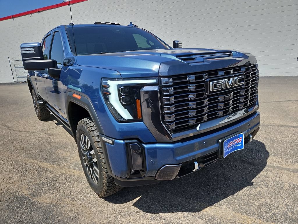 Used 2024 GMC Sierra 2500 Denali Ultimate w/ Max Trailering Package AWD/4WD image 2