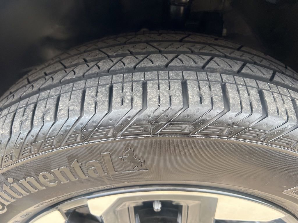 Certified 2025 Kia Sorento S w/ Panoramic Sunroof Package image 46