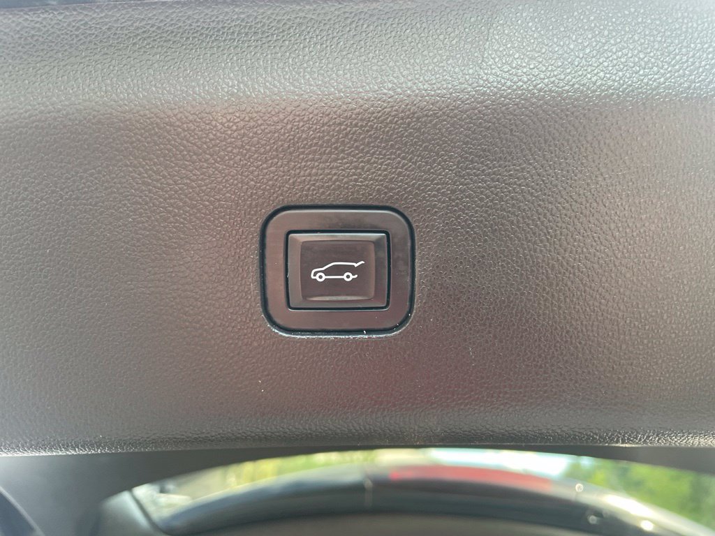 Used 2019 Buick Enclave Premium AWD/4WD image 36