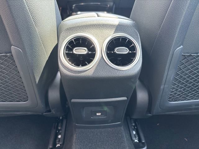 Used 2025 Mercedes-Benz CLA 250 4MATIC image 20