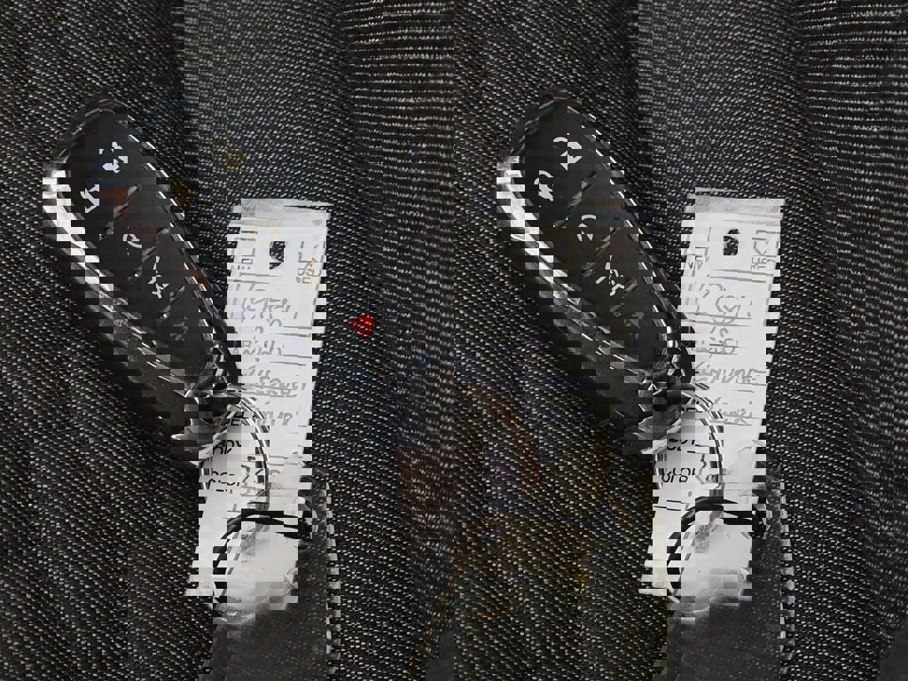 Used 2020 Chevrolet Equinox LT w/ Driver Convenience Package image 30