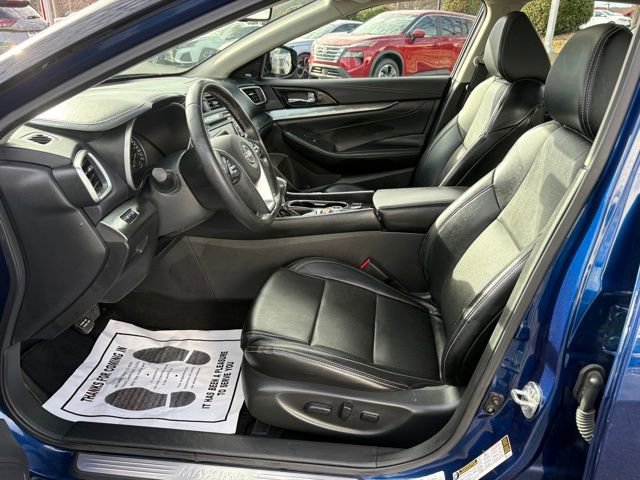 Used 2023 Nissan Maxima SL image 9