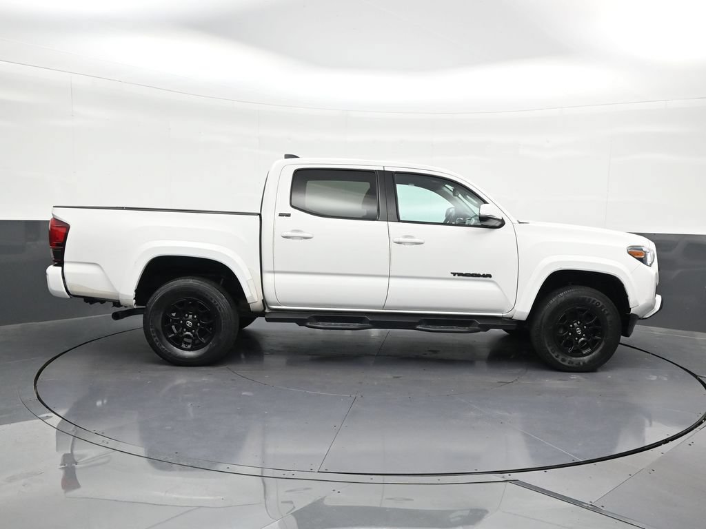 Used 2022 Toyota Tacoma SR5 RWD image 7