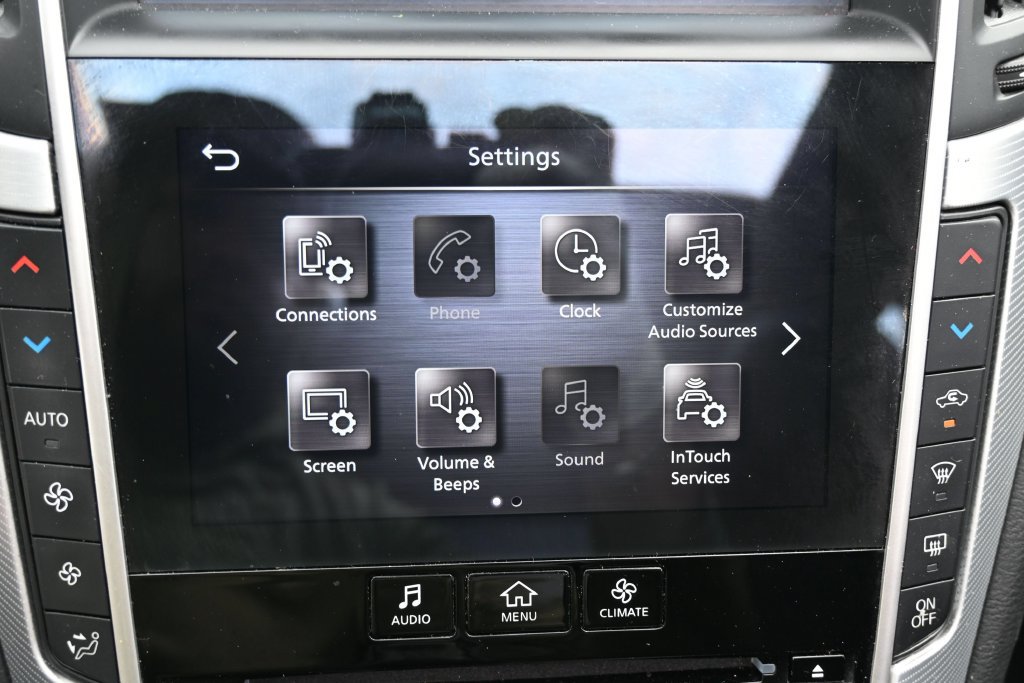 Used 2022 INFINITI Q50 Luxe w/ Cargo Package RWD image 24