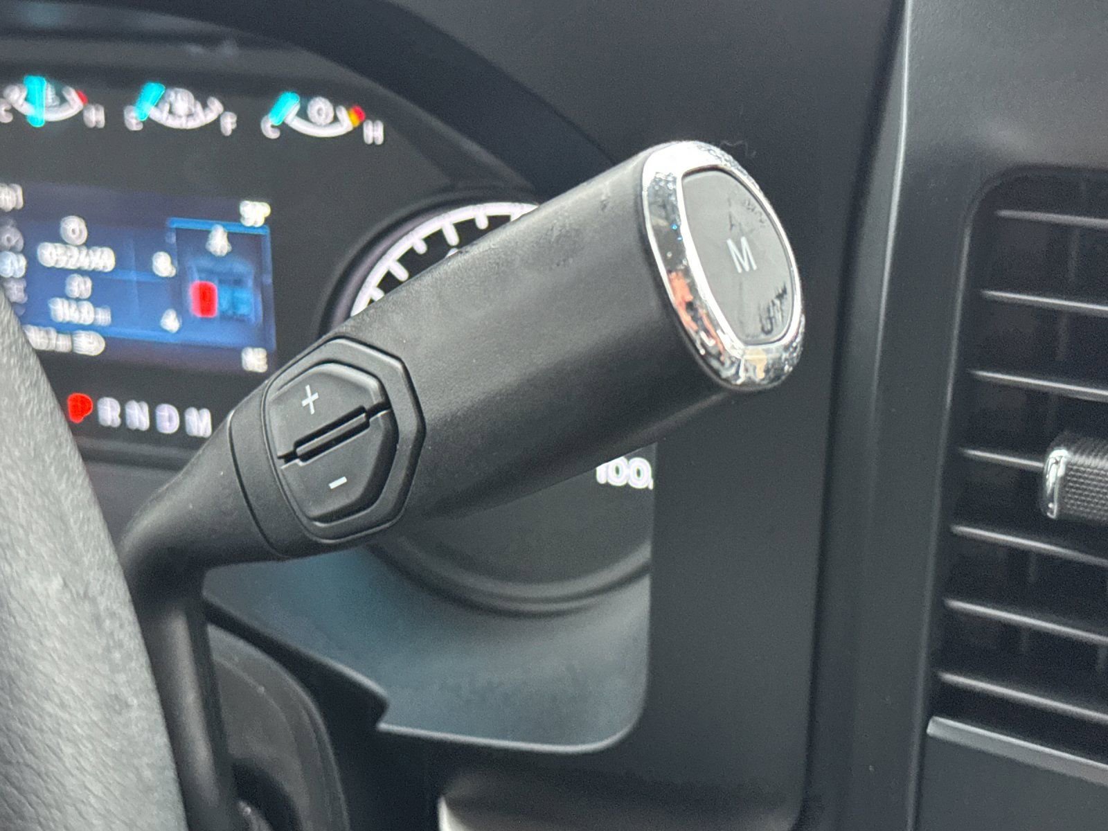 New 2025 Ford F550 2WD Regular Cab Super Duty image 19