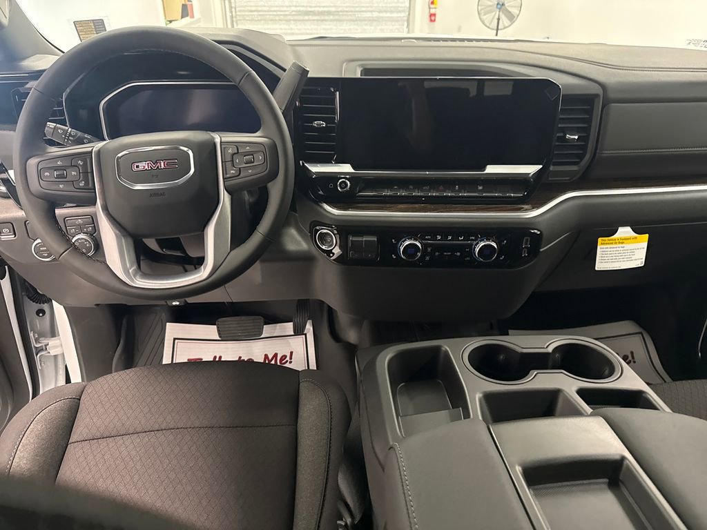 New 2026 GMC Sierra 1500 SLE w/ Preferred Package RWD image 13