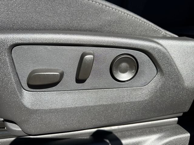 New 2026 GMC Sierra 1500 Elevation image 12