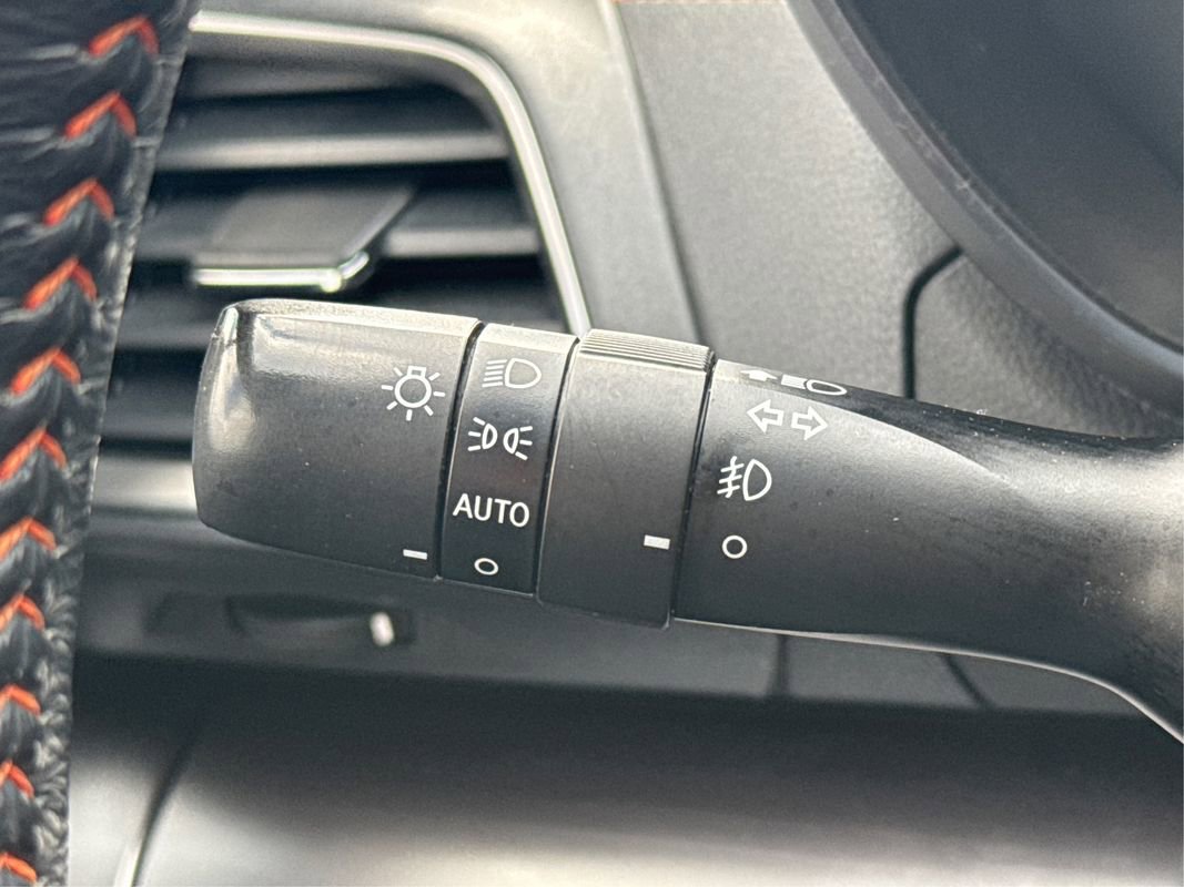 Used 2019 Subaru Crosstrek 2.0i Limited w/ Moonroof Package w/Navigation image 20