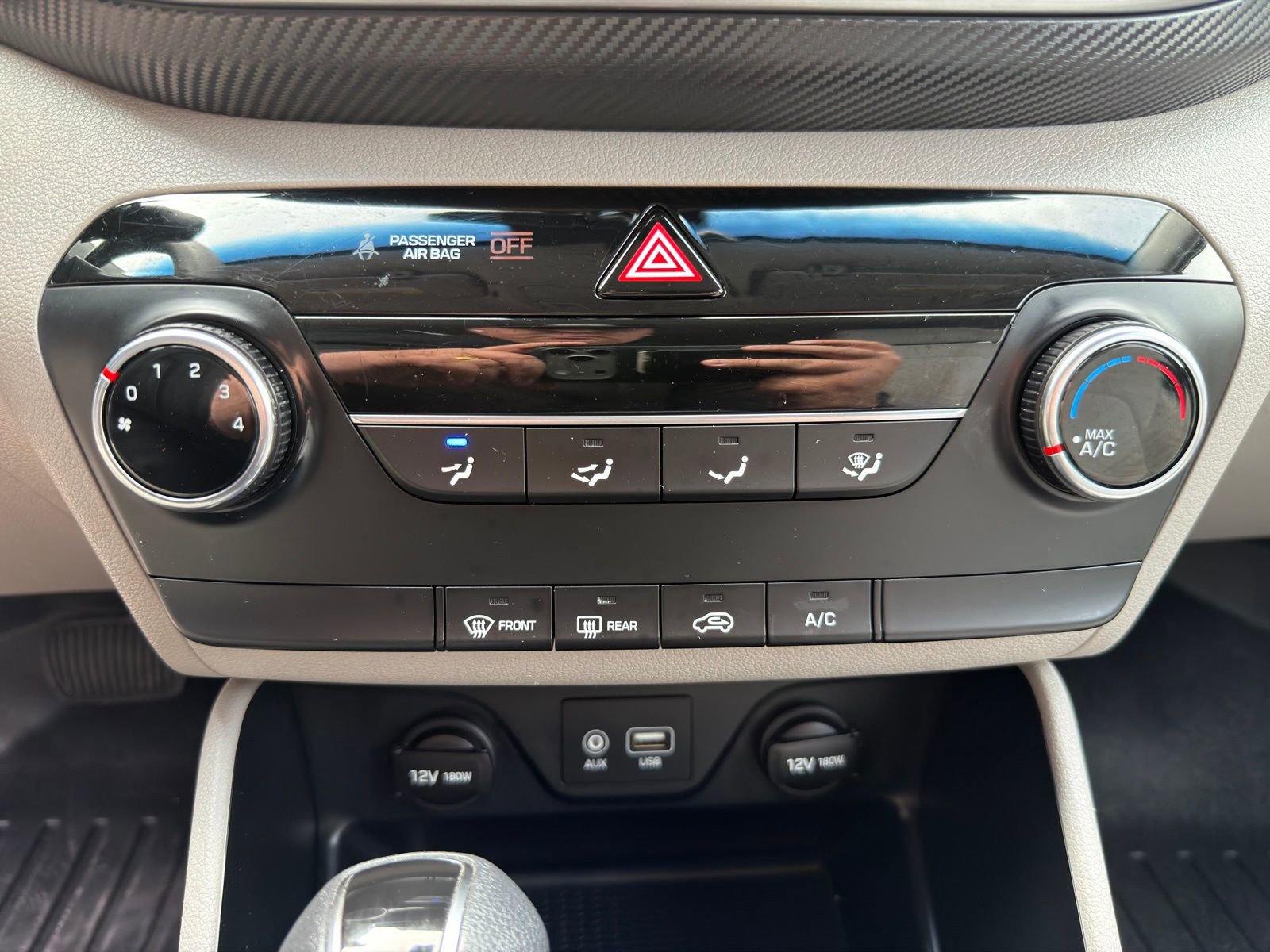 Used 2019 Hyundai Tucson SE image 23
