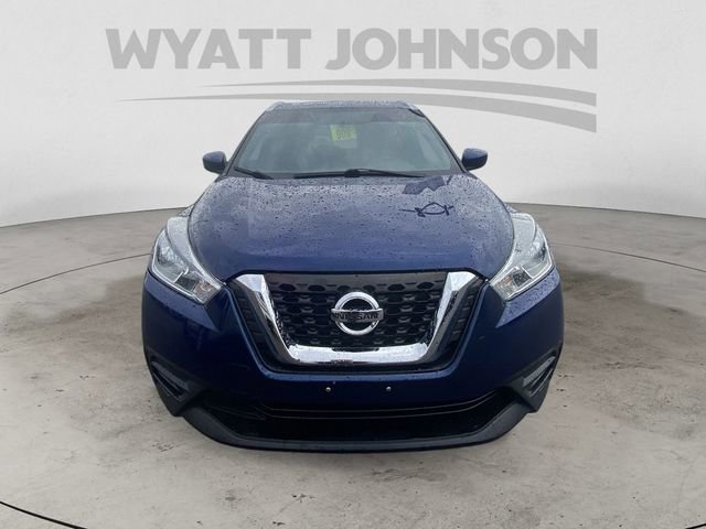 Used 2019 Nissan Kicks SV image 14