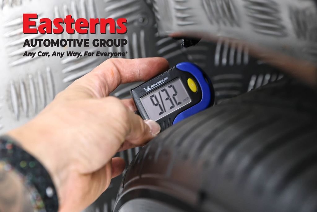 Used 2019 Chevrolet Impala LT FWD image 27