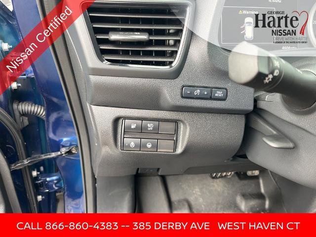 Certified 2025 Nissan Leaf SV Plus image 29