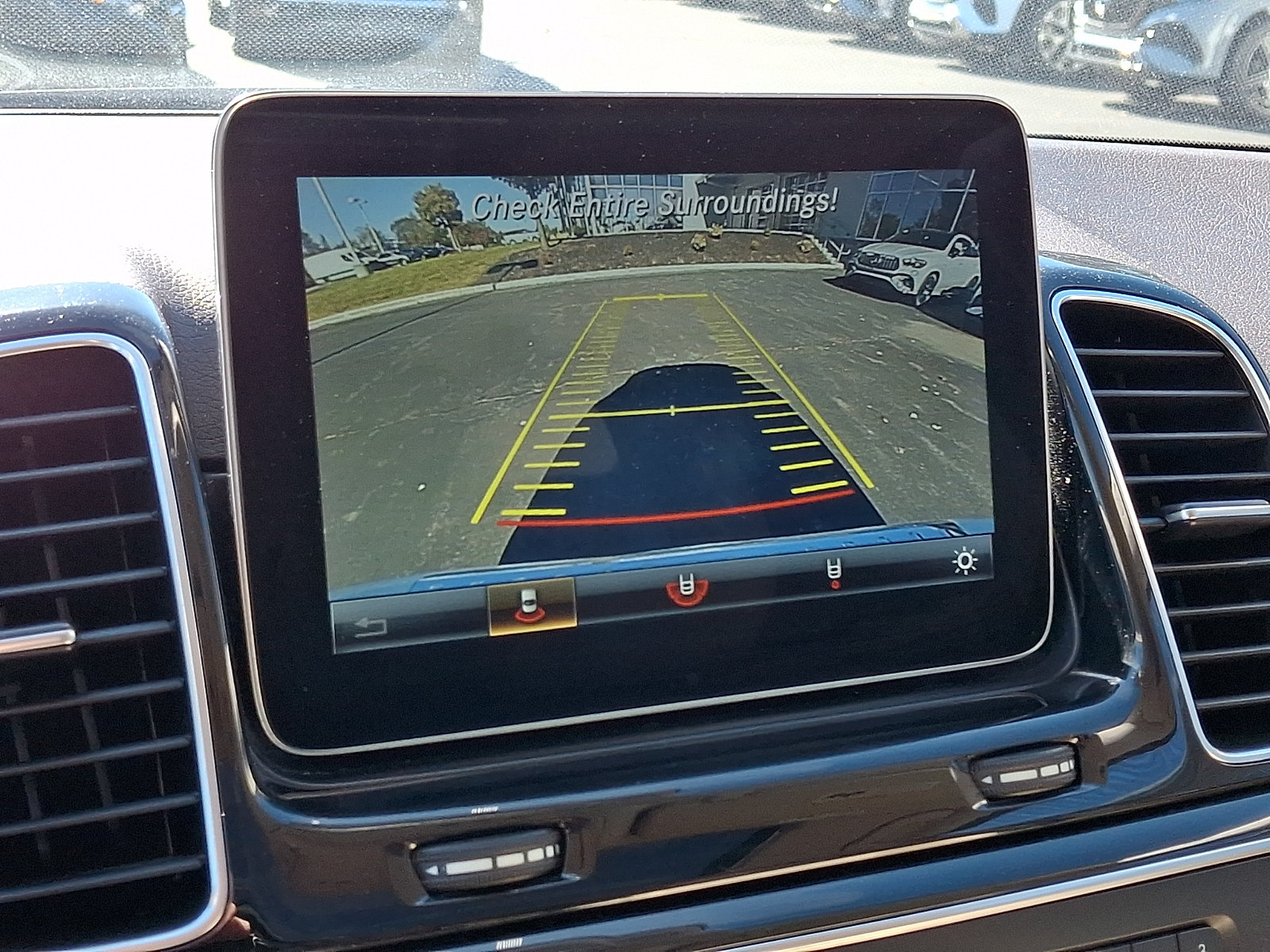 Used 2018 Mercedes-Benz GLE 350 4MATIC image 21