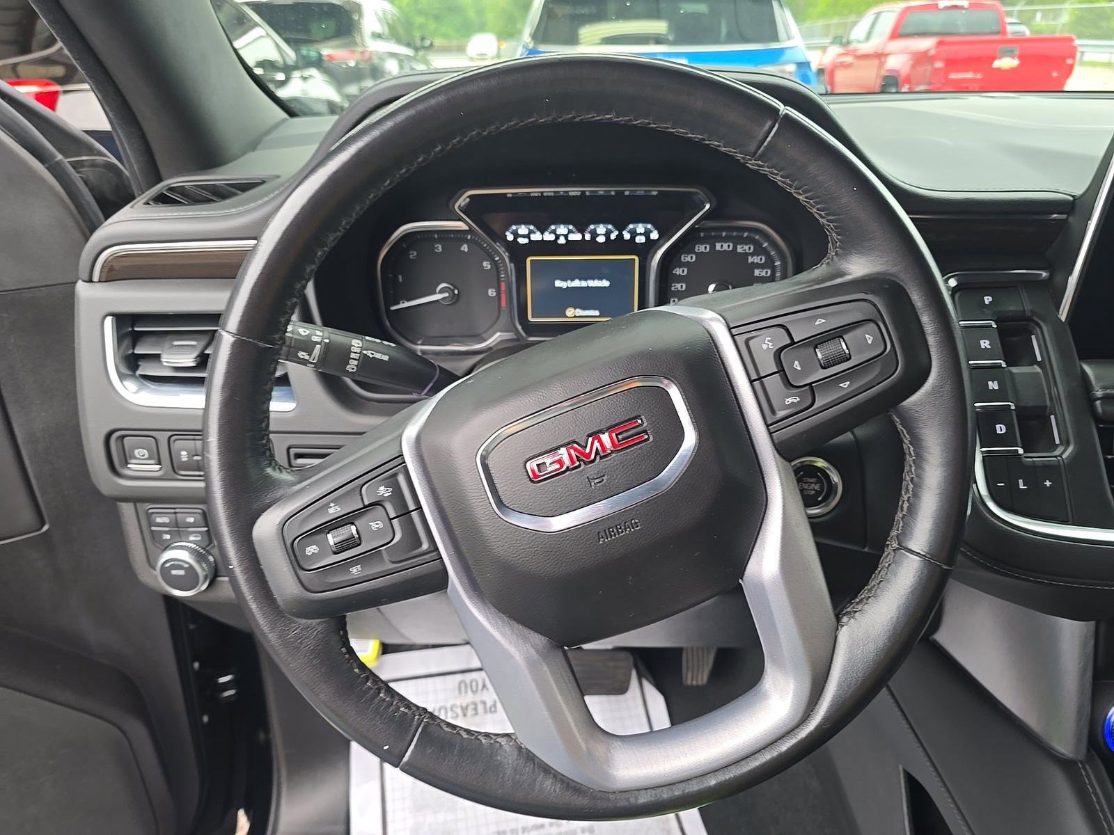 Used 2021 GMC Yukon SLE AWD/4WD image 10