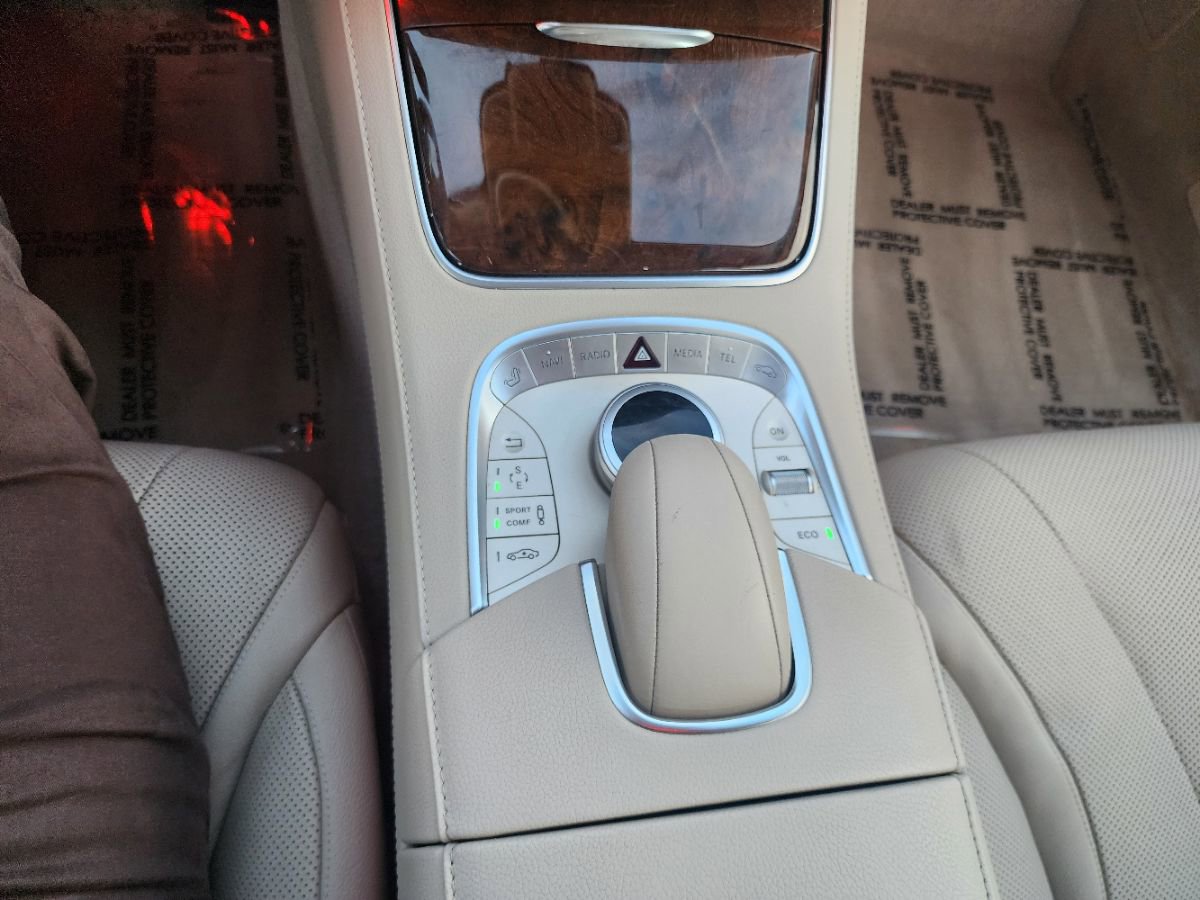 Used 2014 Mercedes-Benz S 550 Sedan image 16