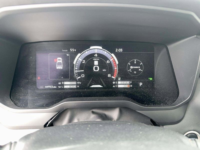 Used 2023 Toyota Tundra Platinum w/ Advanced Package AWD/4WD image 10