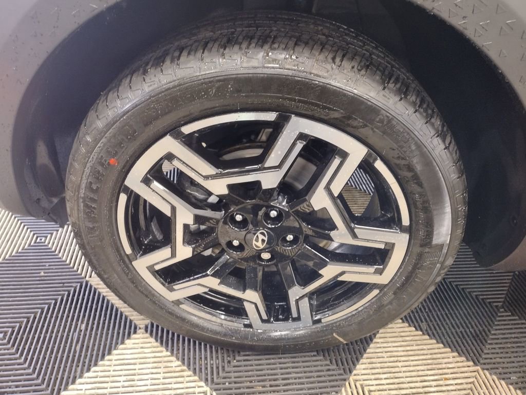 New 2025 Hyundai Santa Cruz Limited image 5