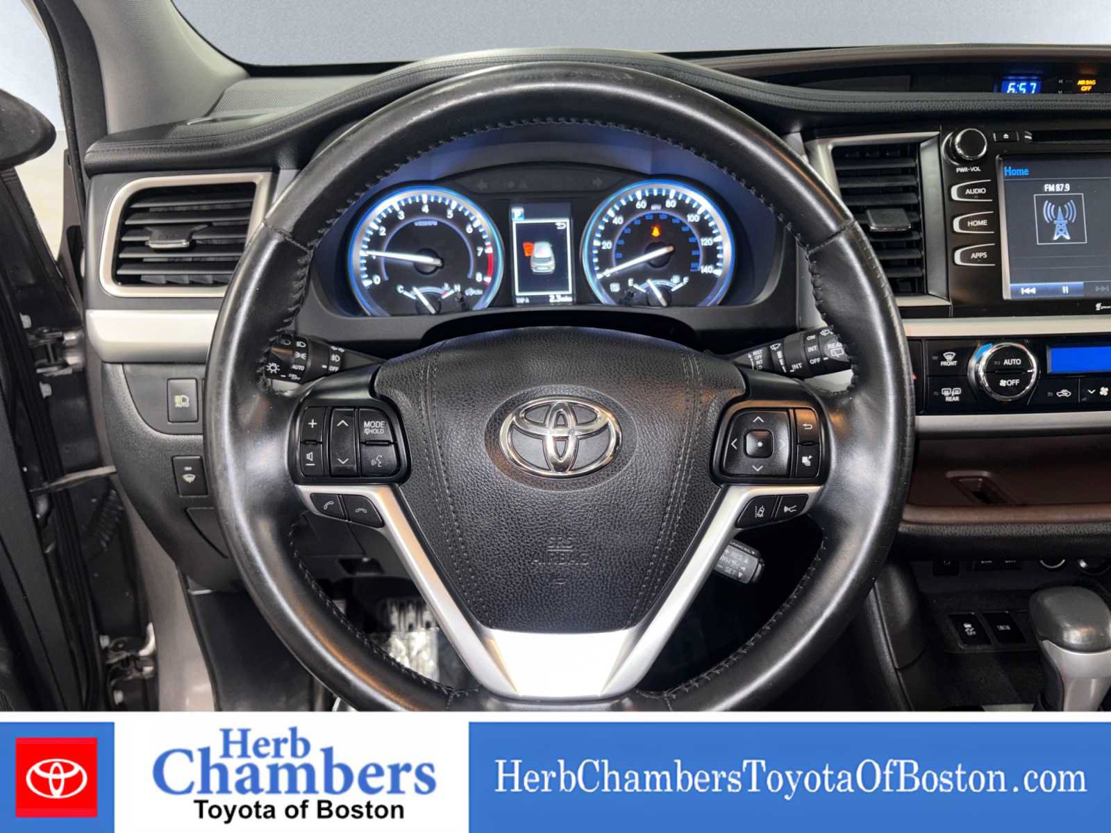 Certified 2017 Toyota Highlander XLE AWD/4WD image 15