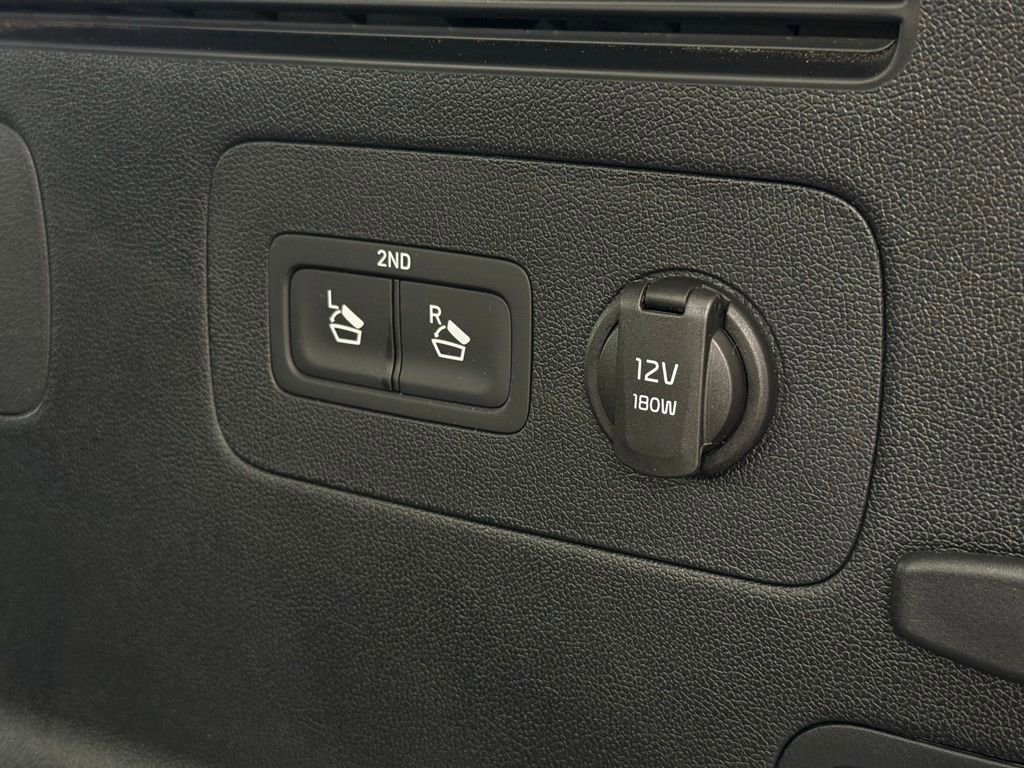 Certified 2023 Kia Sorento EX image 13