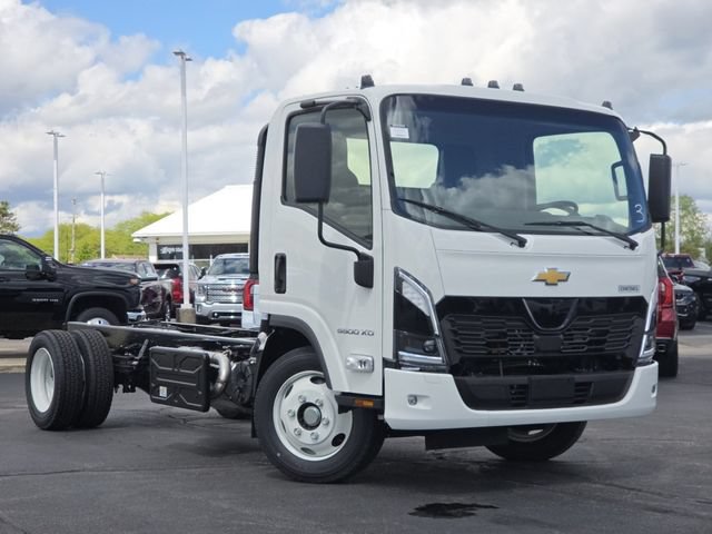 New 2027 Chevrolet Low Cab Forward 5500 XD RWD image 2