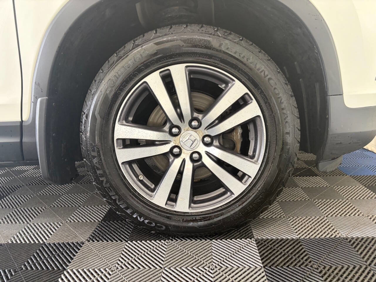 Used 2017 Honda Pilot EX-L image 29