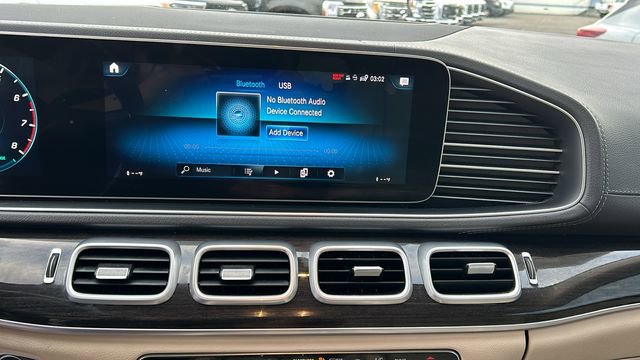 Used 2020 Mercedes-Benz GLS 450 4MATIC image 22