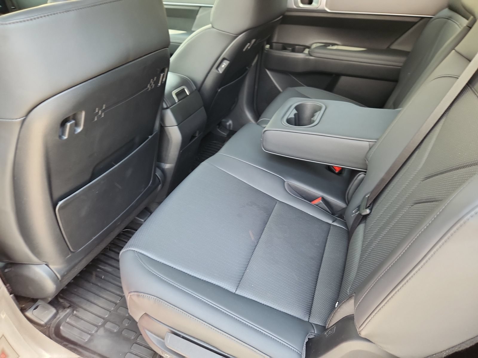 Certified 2026 Hyundai Santa Fe SEL AWD/4WD image 11