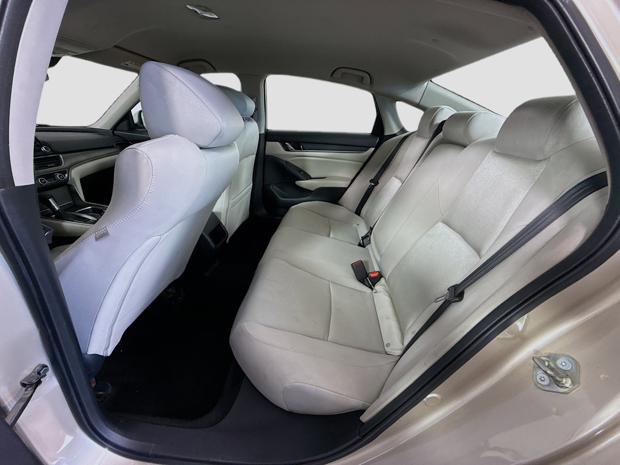 Used 2018 Honda Accord LX image 25