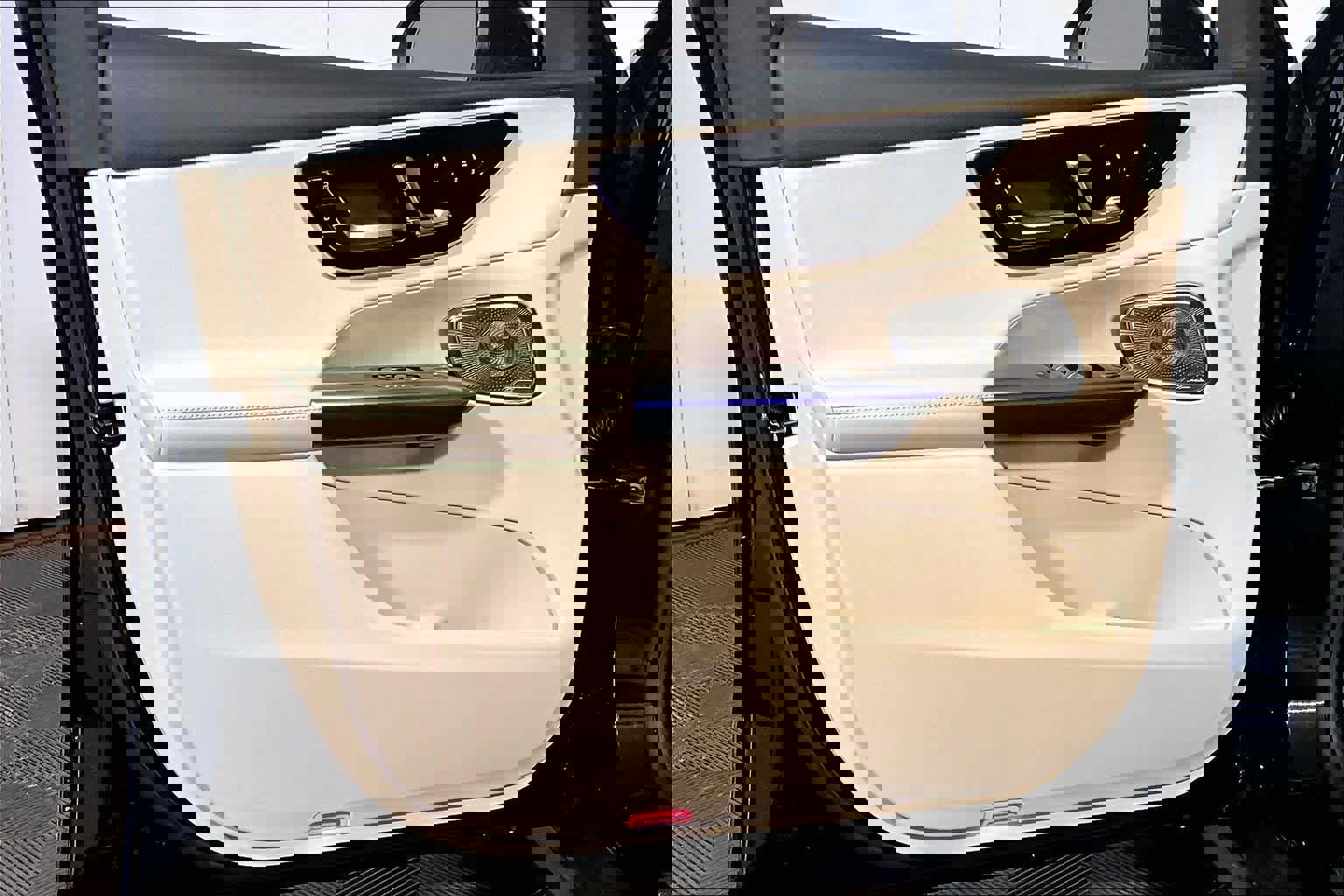 New 2026 Mercedes-Benz GLC 300 4MATIC image 11