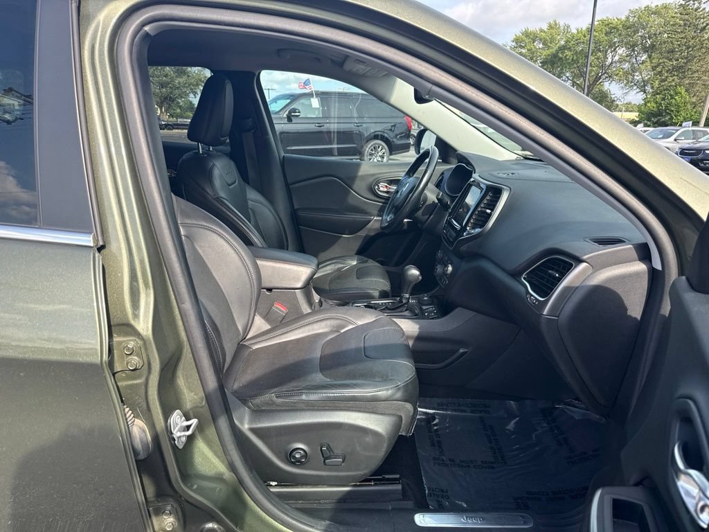 Used 2020 Jeep Cherokee Limited AWD/4WD image 31