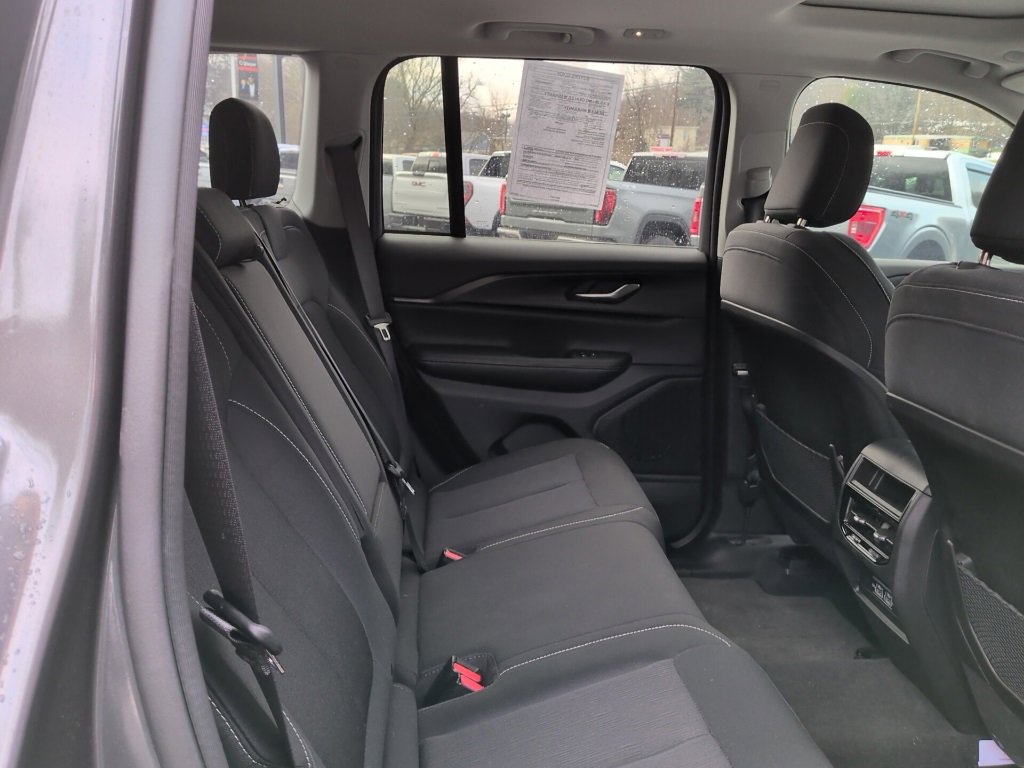 Used 2024 Jeep Grand Cherokee Laredo X w/ Trailer Tow Package image 20